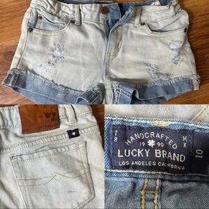 Girls sz 10 Lucky brand stretchy denim shorts.